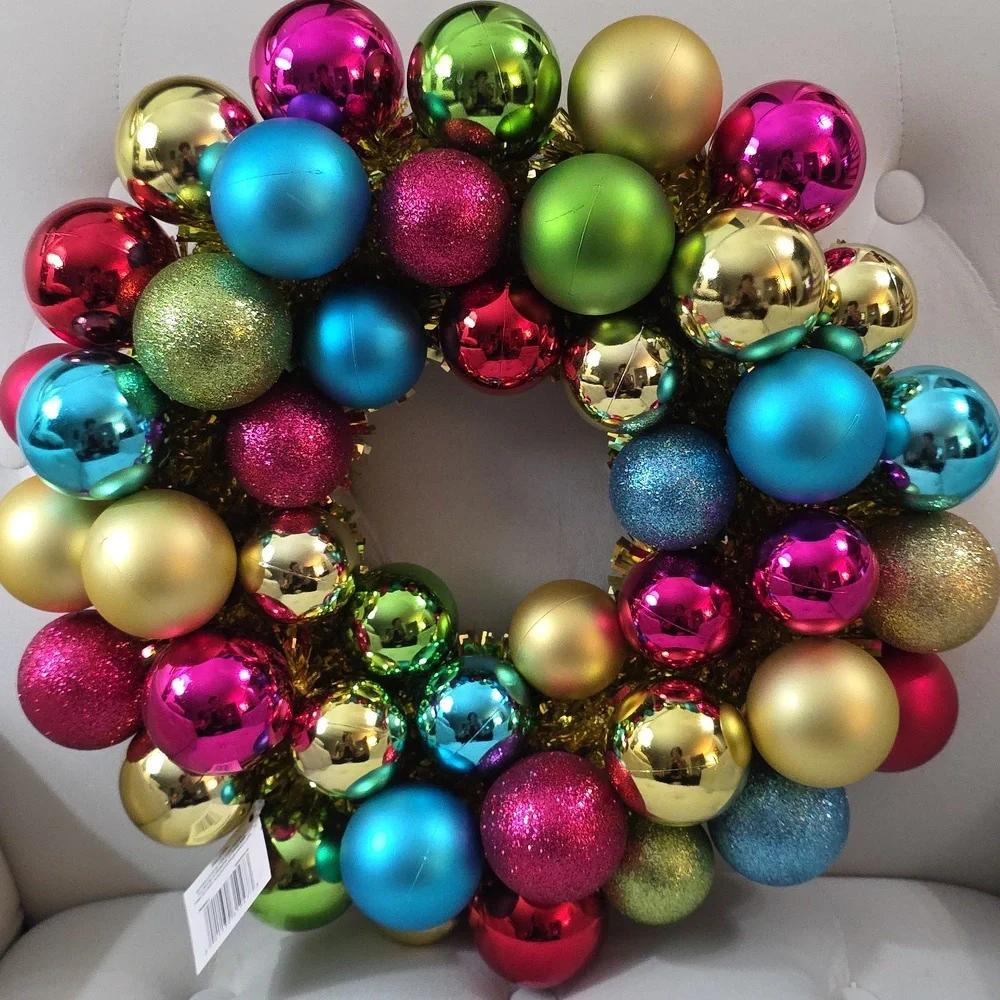 Signature Select Festive Multicolor Holiday 12